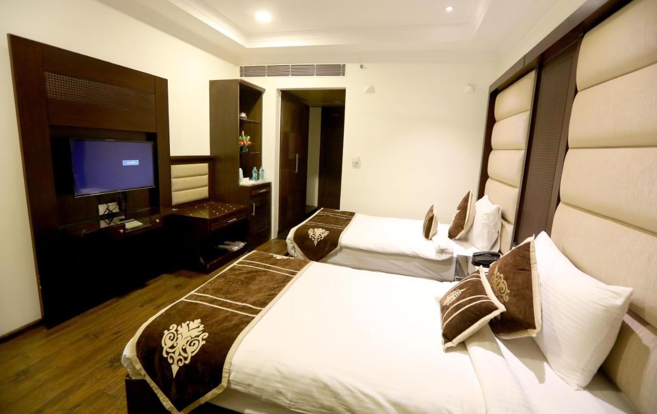 Hotel Pitrashish Pride Igi Intl Airport Delhi Exterior photo