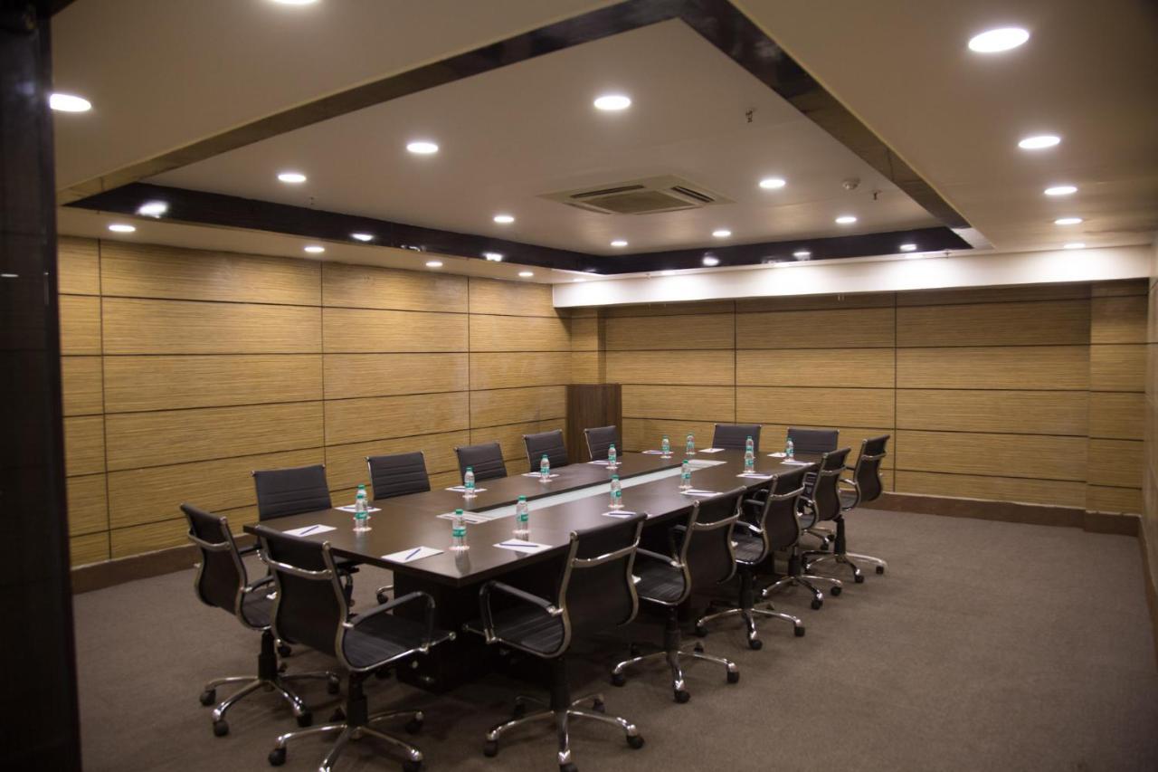 Hotel Pitrashish Pride Igi Intl Airport Delhi Exterior photo