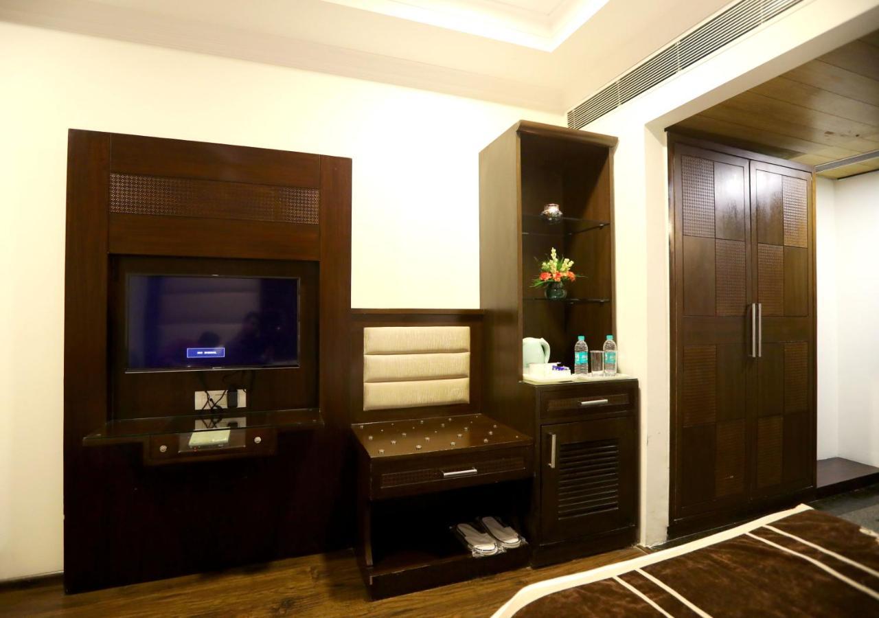 Hotel Pitrashish Pride Igi Intl Airport Delhi Exterior photo