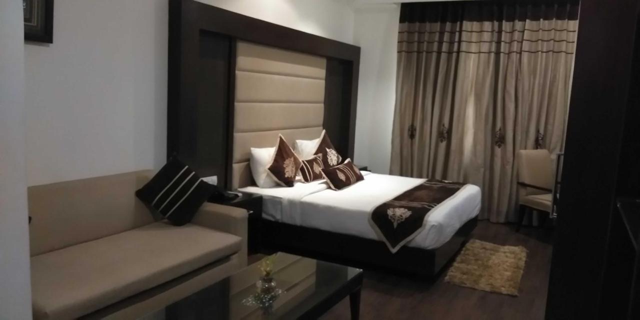 Hotel Pitrashish Pride Igi Intl Airport Delhi Exterior photo