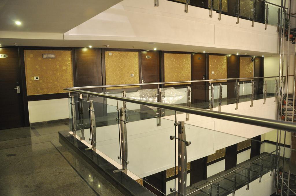Hotel Pitrashish Pride Igi Intl Airport Delhi Exterior photo